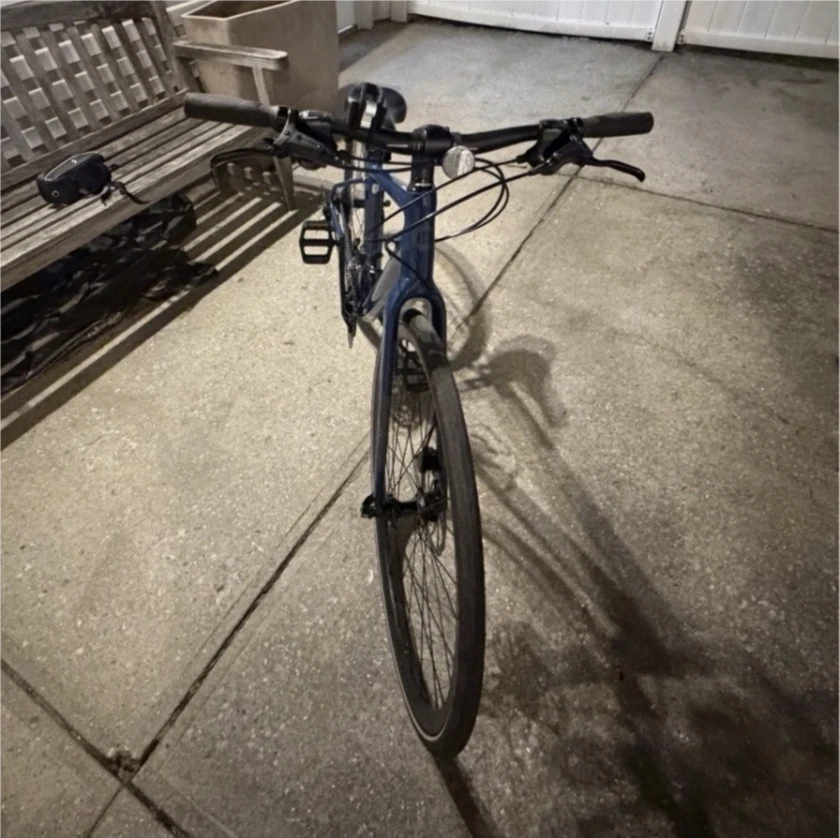 cannondale hybrid bike blue 700cdisc brakes flat bar aluminum frame - $250 thumbnail 3