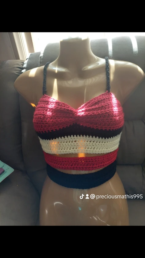 crochet clothing - $40 thumbnail 9