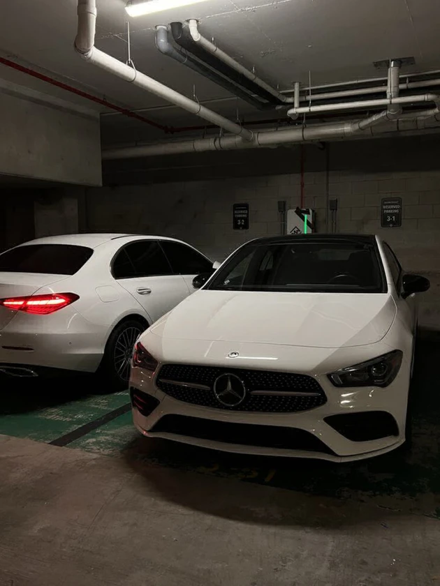 model: it is a bmw x4 with the m sport package, which includes the distinct fron thumbnail 4