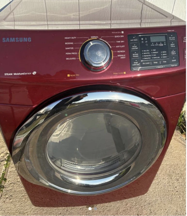 Washer and dryer thumbnail 1