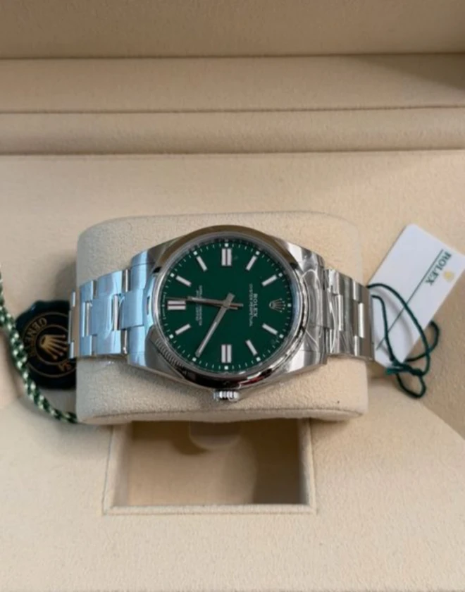 rolex - $8,750 thumbnail 3