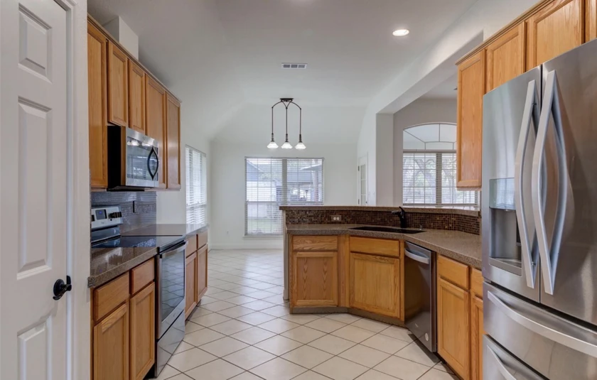 $2,600 / 3br - 2028sqft - 3br/2ba home in dripping springs isd – ~20 min to down thumbnail 3