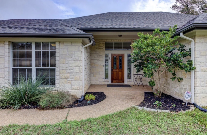 $2,600 / 3br - 2028sqft - 3br/2ba home in dripping springs isd – ~20 min to down thumbnail 6