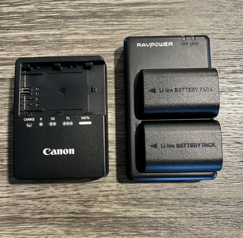 canon eos 5d mark ill dslr cameraprofessional photography kit. - $1,000 thumbnail 8