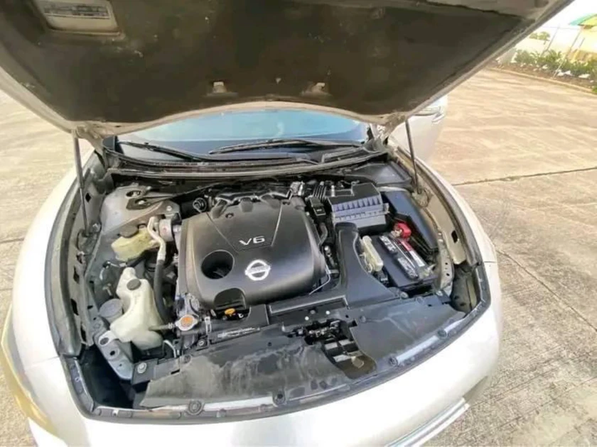 2013 nissan maxima thumbnail 5