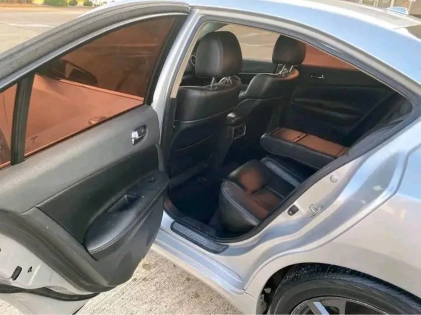 2013 nissan maxima thumbnail 6