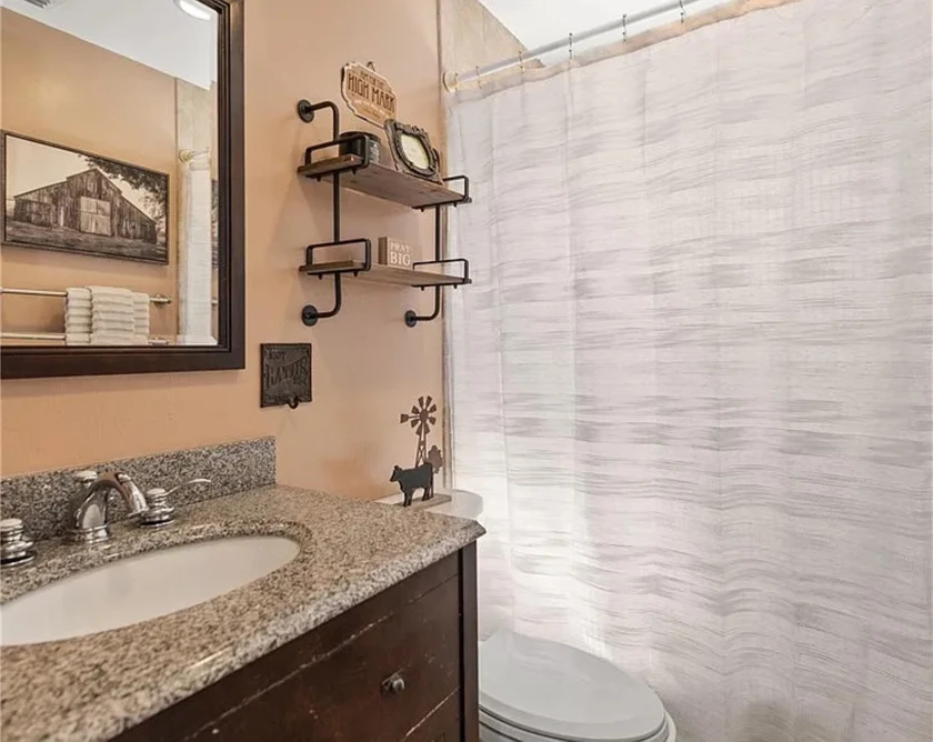 $1,300 / 1950sqft house for rent thumbnail 5