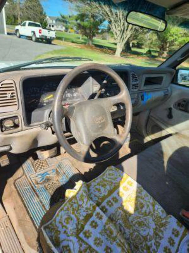 2000 gmc c3500 1 ton -pickup 5.7 l350 cid v8 - $600 (finksburg) thumbnail 3