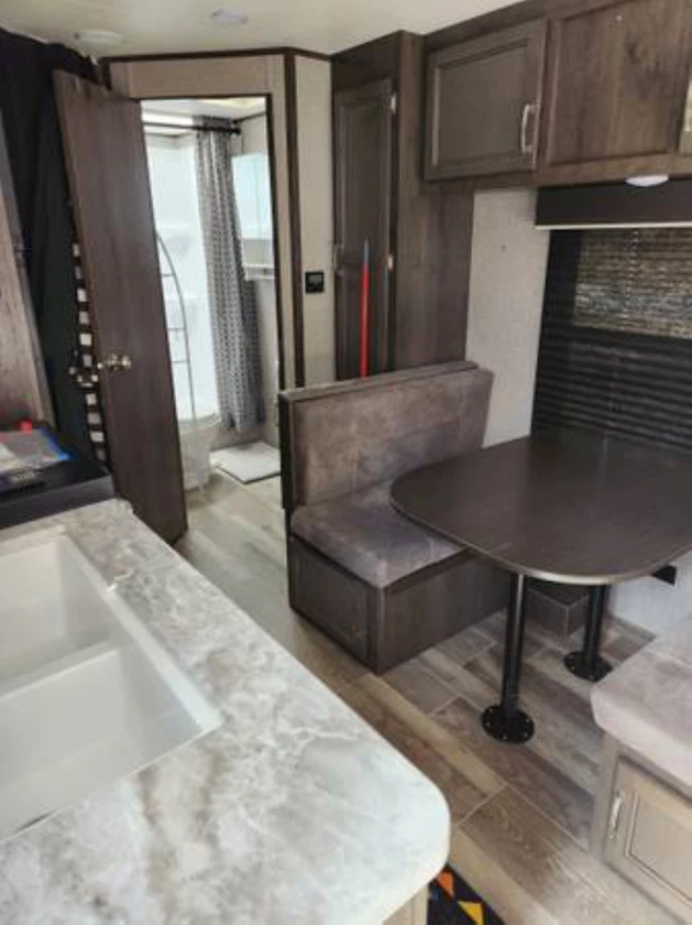 2021 jayco camper slx - $10,000 thumbnail 3