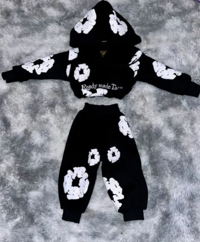 Washer and dryer thumbnail 1