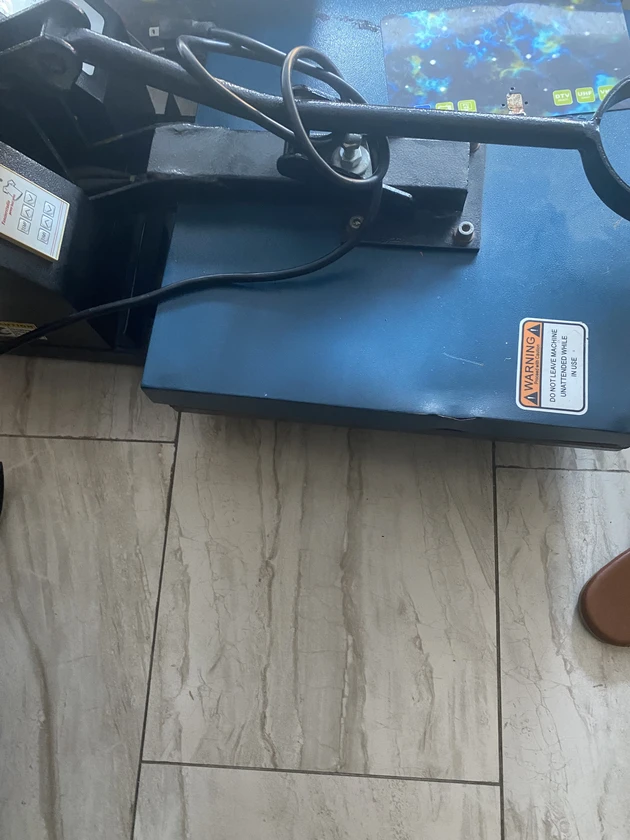 Washer and dryer thumbnail 1