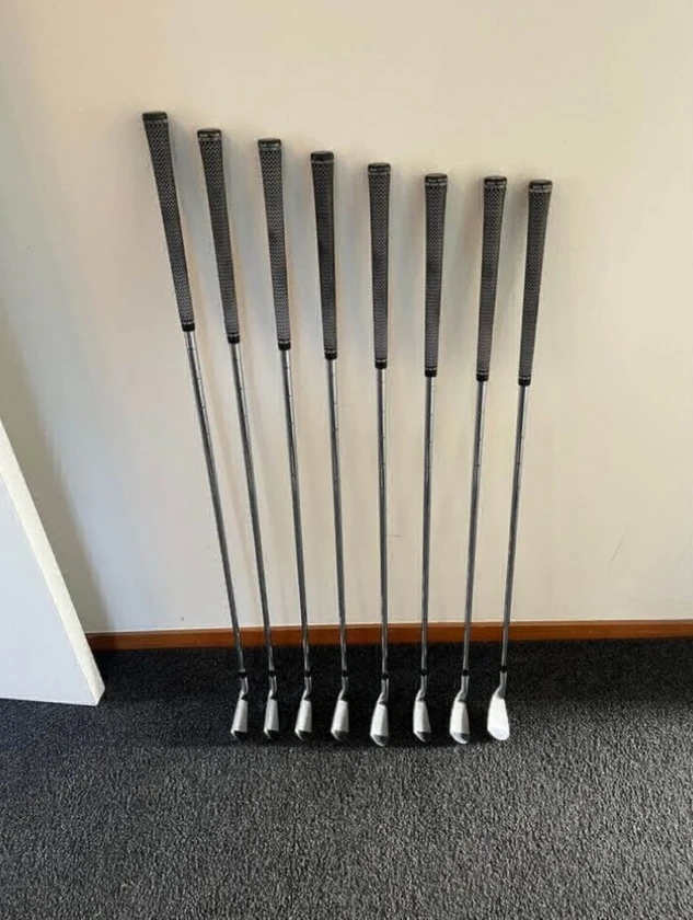 titleist t100s irons (4-pw, 48*) - $780 thumbnail 4