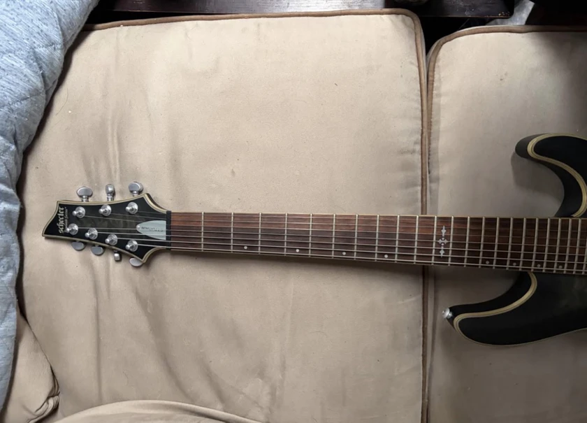 schecter c-7 plantinum - $500 thumbnail 6