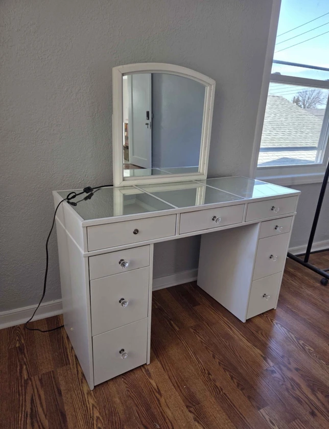 Washer and dryer thumbnail 1