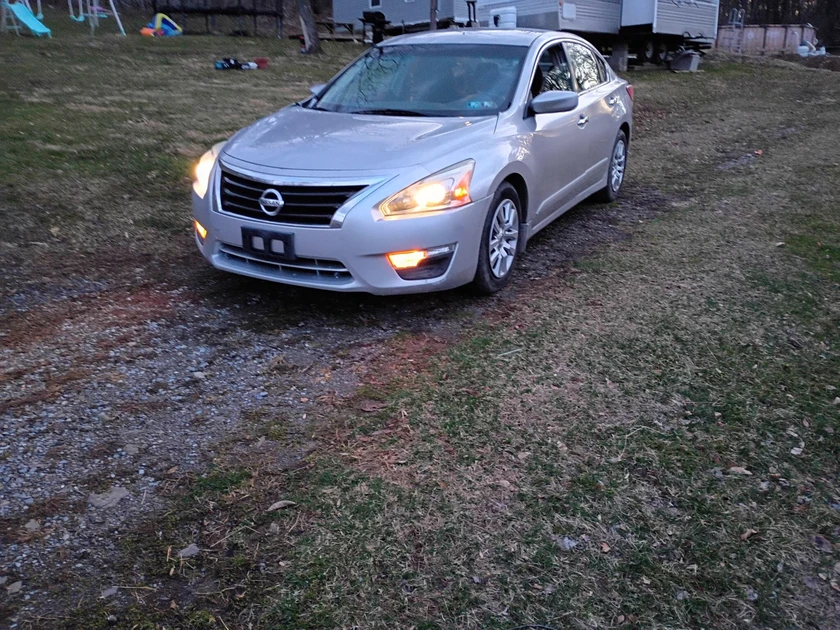 2013 nissan - $2,900 thumbnail 2