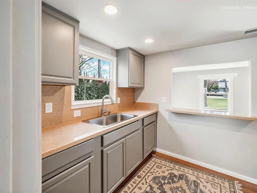 $2,190 / 2br - 1100sqft - house for rent thumbnail 5