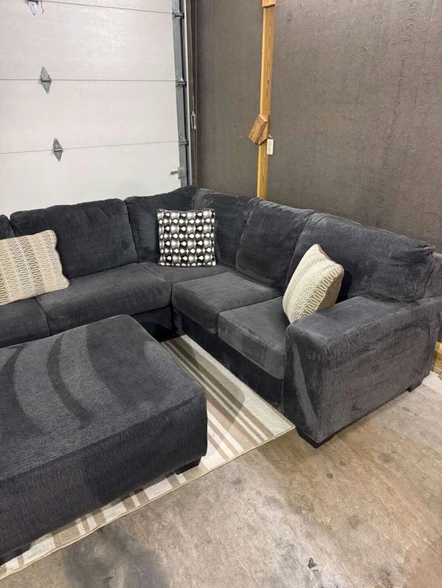 sectional couch - $300 thumbnail 2
