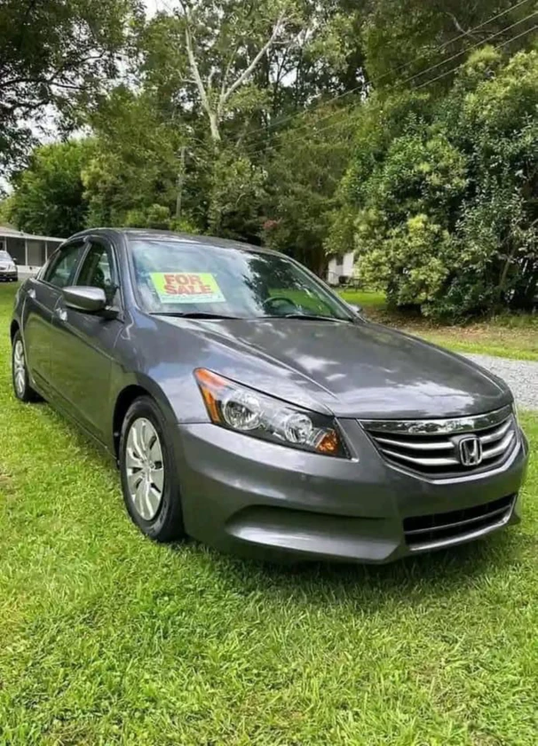 2012 honda accord for sale - $1,300 thumbnail 3
