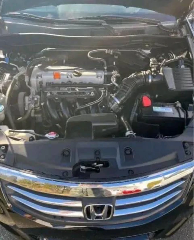 2012 honda accord for sale - $1,300 thumbnail 4