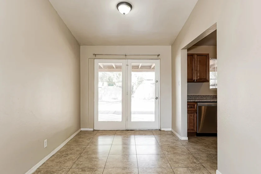 $1,000 / 1761sqft 3 bedrooms and 2 benches available for rent in phoenix, az, 8 thumbnail 6