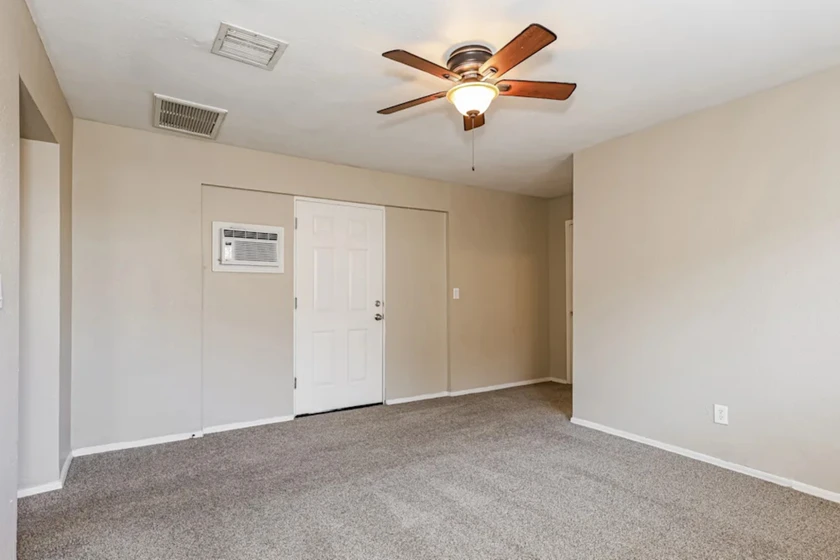 $1,000 / 1761sqft 3 bedrooms and 2 benches available for rent in phoenix, az, 8 thumbnail 8