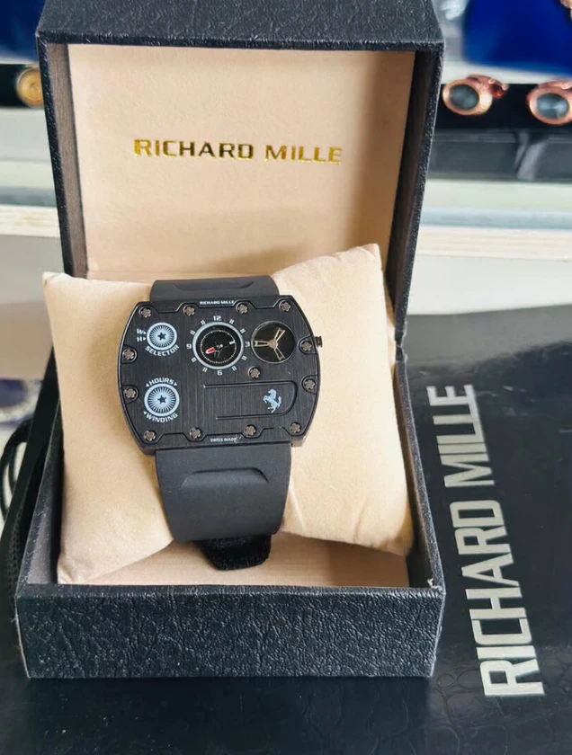 Washer and dryer thumbnail 1