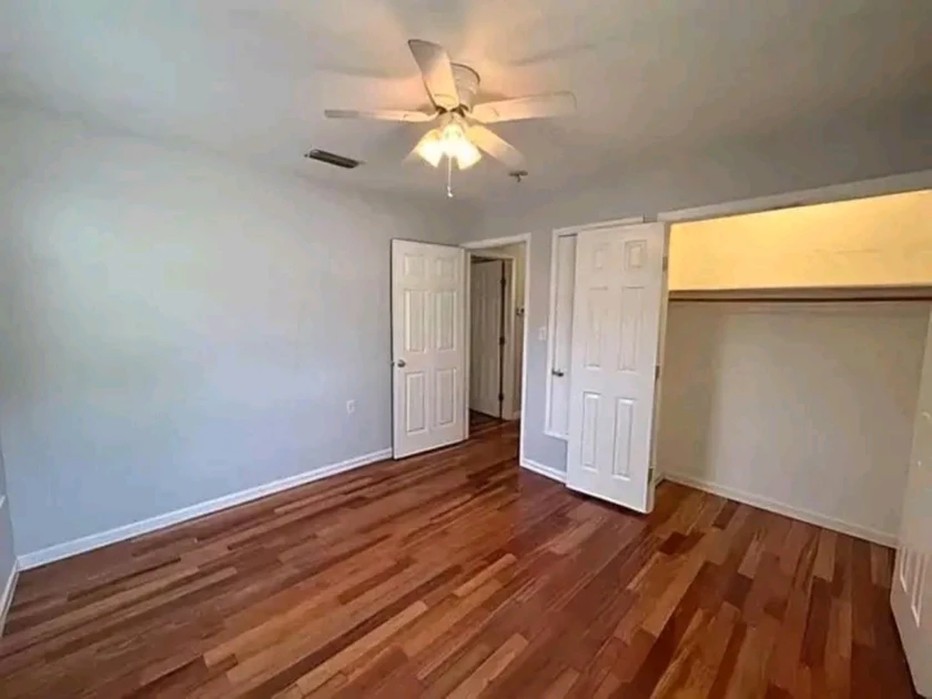 Washer and dryer thumbnail 1