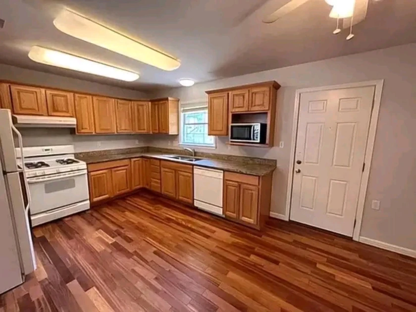 house for rent - $450 thumbnail 4