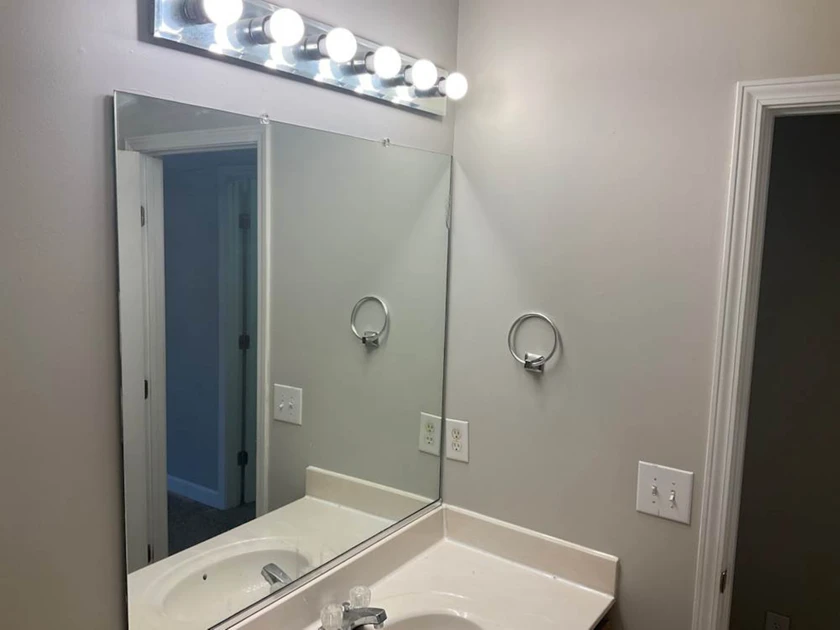 $835 / 2br - 1172sqft - beautiful single family home for rent thumbnail 2