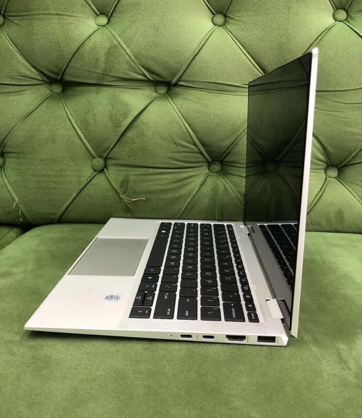 $500 for hp elitebook 1030 g4 2in1 thumbnail 2