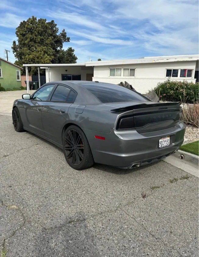 dodge charger - $2,000 thumbnail 3