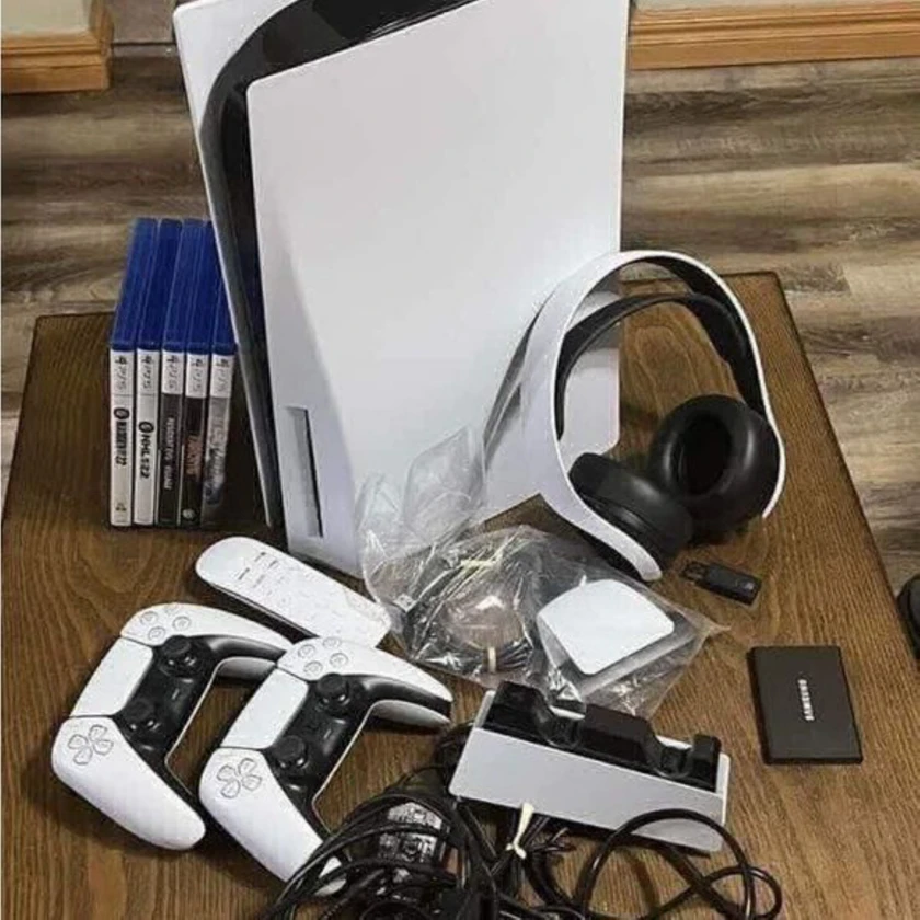 ps4 - $500 thumbnail 2