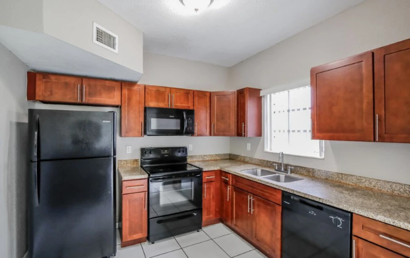 Washer and dryer thumbnail 1