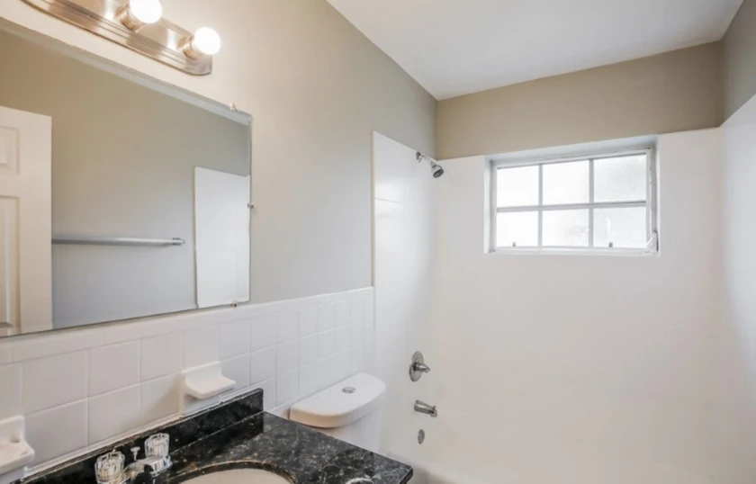 $1,100 house&apartment thumbnail 3