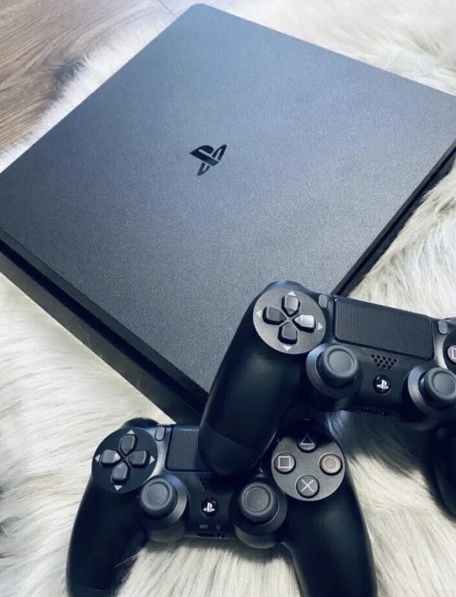 ps4 - $450 thumbnail 2