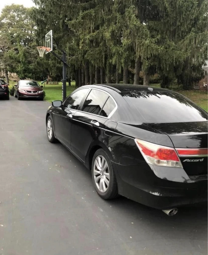 2011 honda accord - $1,500 thumbnail 2