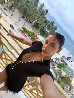Featured post 1
