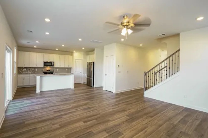 $1,700 / 3br - 2400sqft - house for rent thumbnail 6