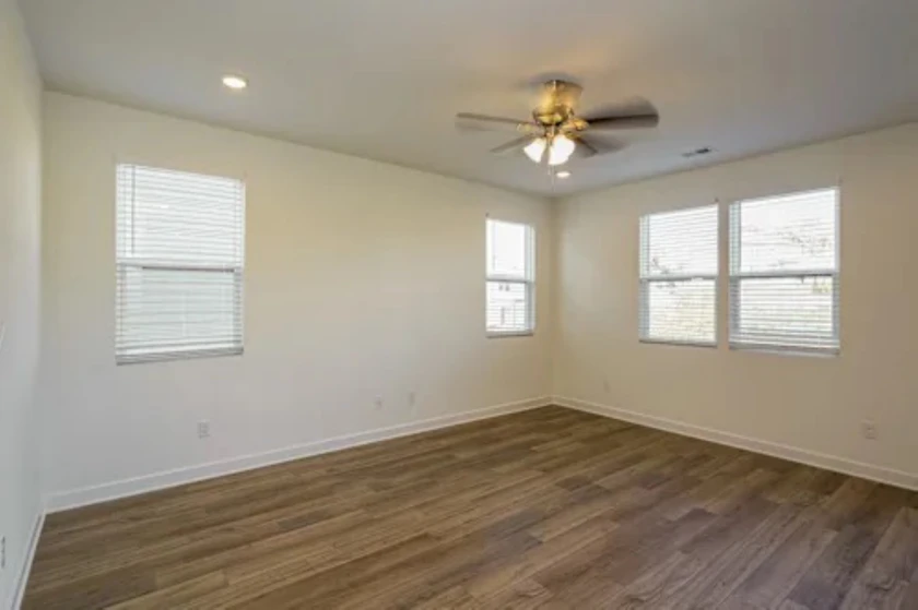 $1,700 / 3br - 2400sqft - house for rent thumbnail 9