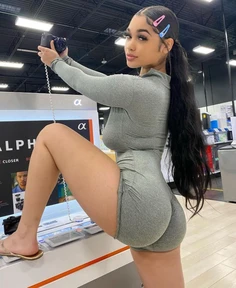 Featured post 1