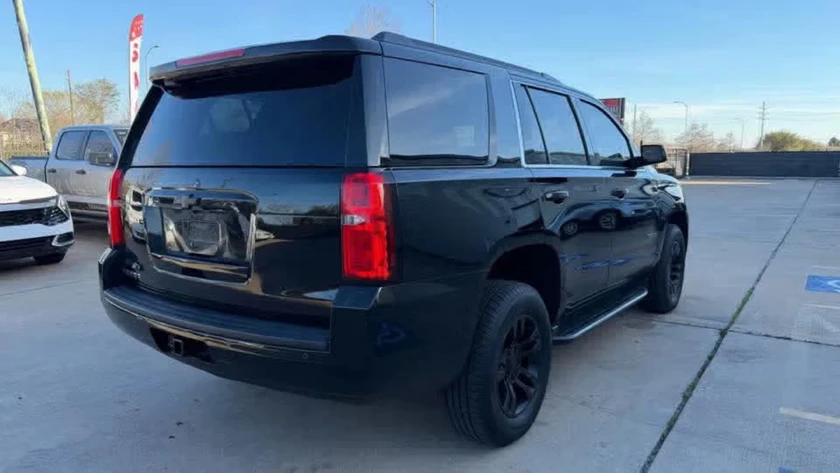 2018 chevrolet tahoe - $10,000 thumbnail 2