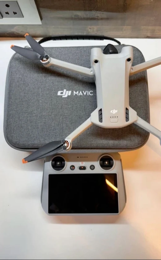 drone dji mini 4 pro - $690 thumbnail 2