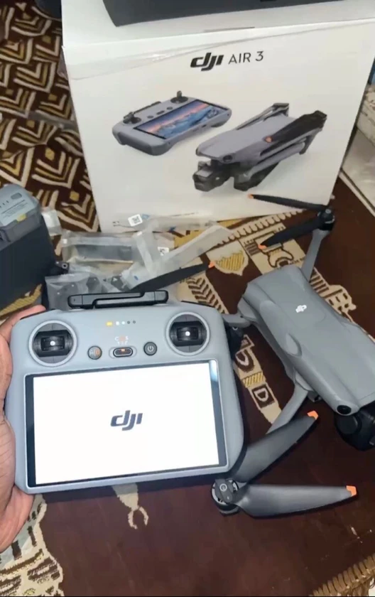 drone dji mini 4 pro - $690 thumbnail 5