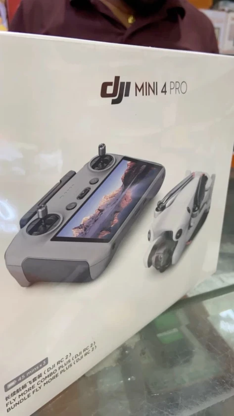 drone dji mini 4 pro - $690 thumbnail 8