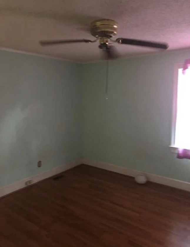 $1,100 / 3br - 1465sqft - available single family home thumbnail 5
