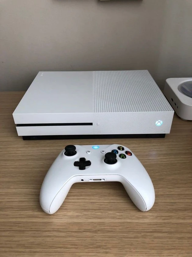 xbox - $330 thumbnail 2