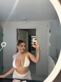 Featured post 1