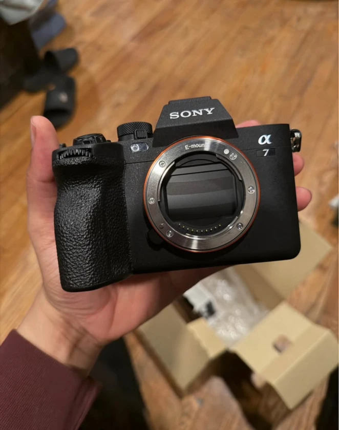 sony alpha a7iv thumbnail 5