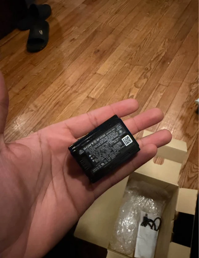 sony alpha a7iv thumbnail 7