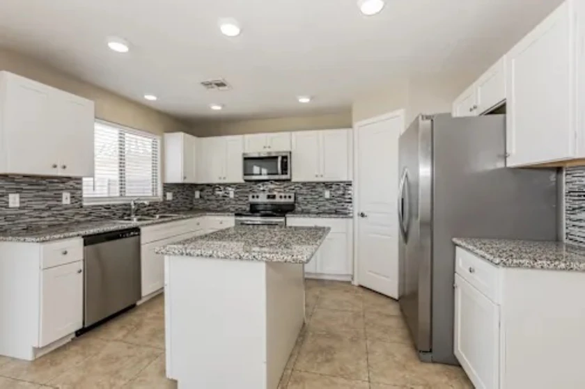 $1,650 / 2br - 2321sqft - house for rent thumbnail 4